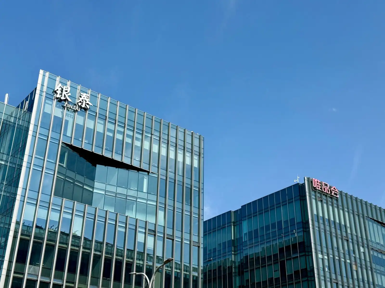电机变频改造方案选型对比及对运营成本的优化路径