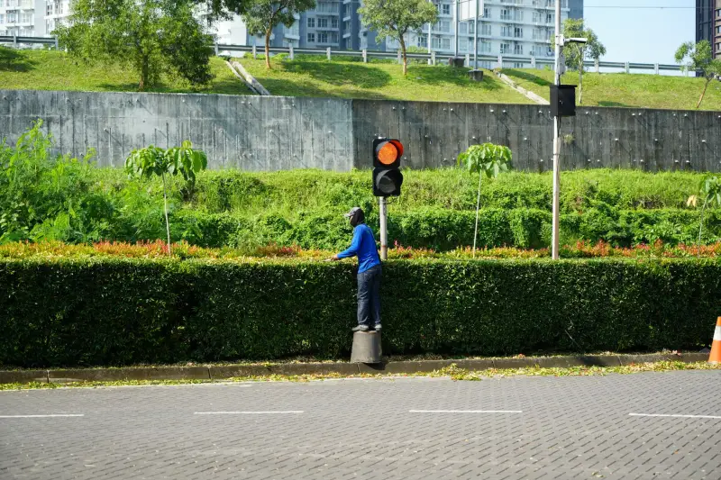 重庆制造业空压机节能改造方案设计与能效提升路径分析