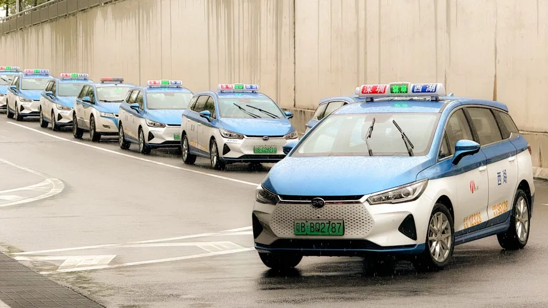 重庆制造企业空压机节能改造技术路线对比与选型指南